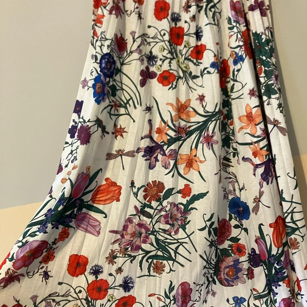 Vibrant Floral A-Line‎ Skirt